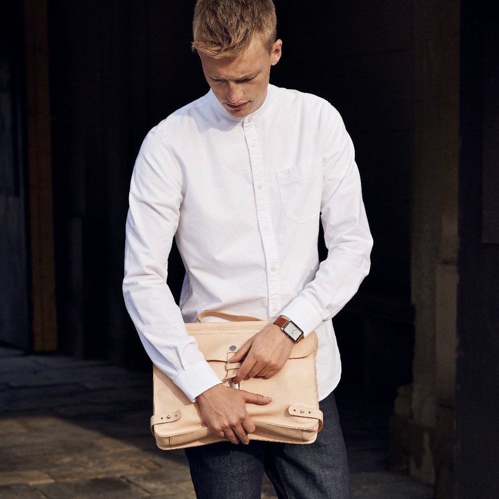 NWOT Skagen Leather Limited Edition messenger bag / Laptop Bag